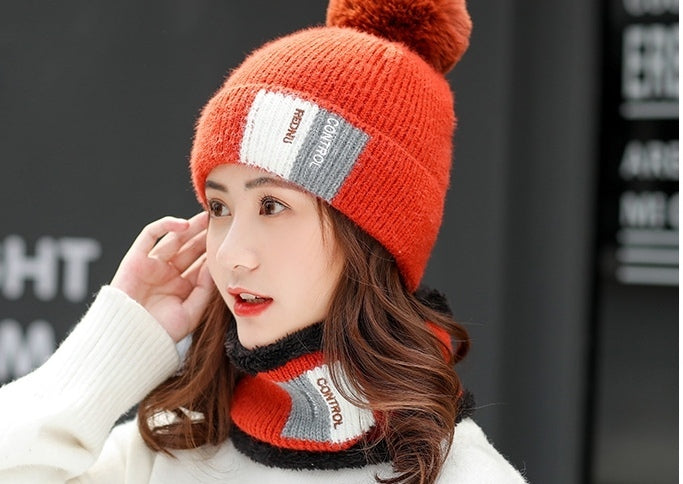 Women's hat winter woolen woolen scarf suit fashion trend hat